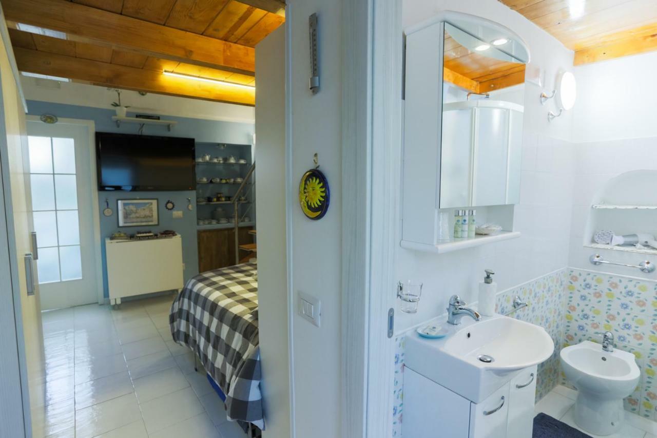 מינורי Casa Vacanze Freeholiday House מראה חיצוני תמונה