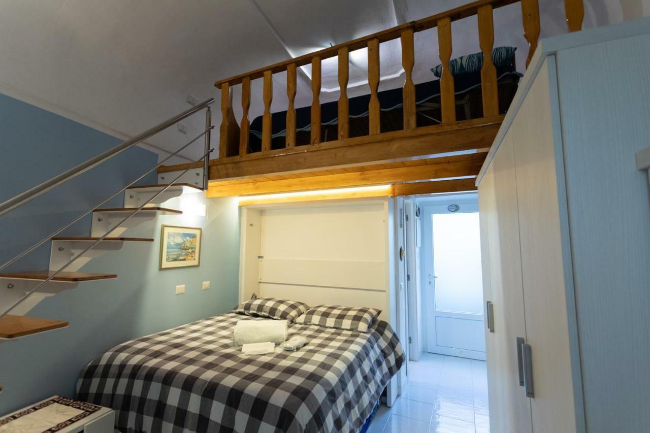 מינורי Casa Vacanze Freeholiday House מראה חיצוני תמונה